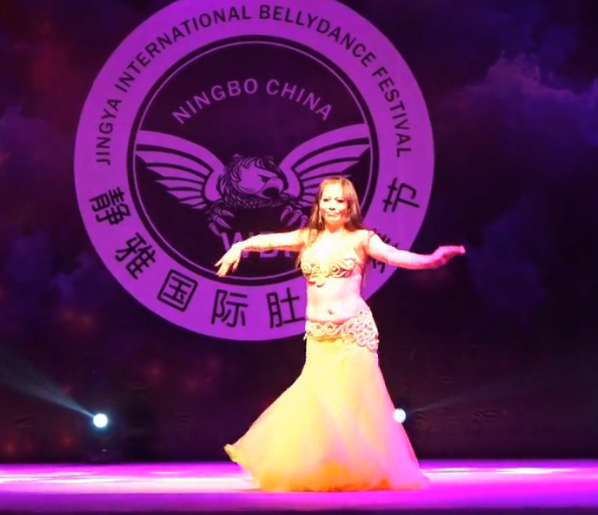 盛秀清《 巴西鼓舞》-宁波国际肚皮舞节